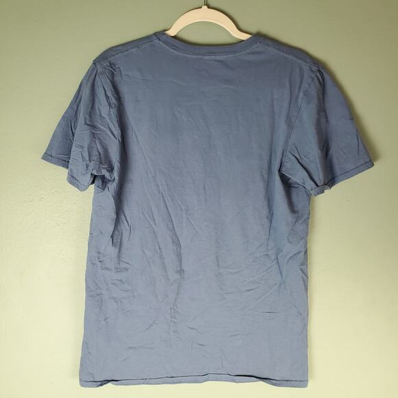 Walt Disney World The Most Magical Place On Earth Castle Short Sleeve Tee Size M - Picture 2 of 4